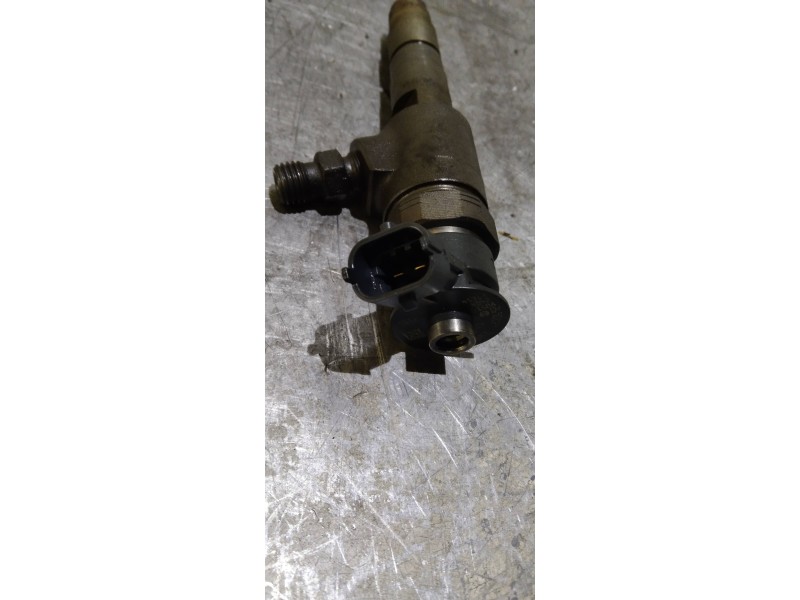 Recambio de inyector para citroen berlingo station wagon seduction referencia OEM IAM 0445110340  