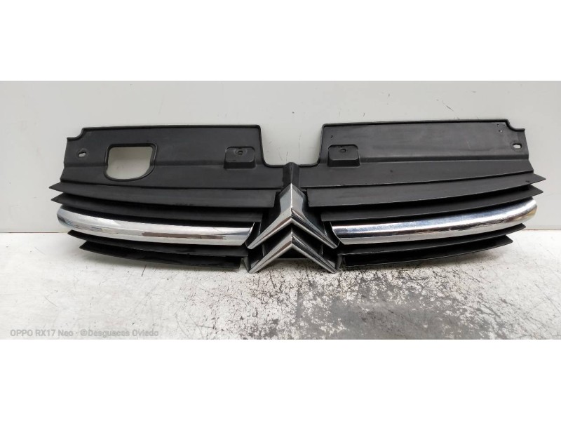 Recambio de rejilla delantera para citroen c5 berlina 2.0 hdi sx referencia OEM IAM   