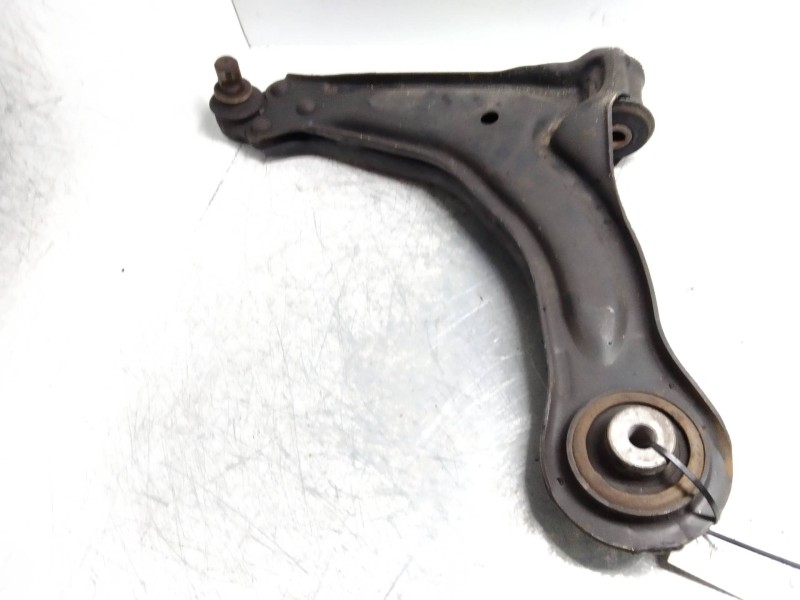 Recambio de brazo suspension inferior delantero izquierdo para mercedes vito (w638) caja cerrada referencia OEM IAM   