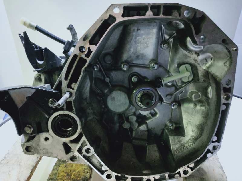 Recambio de caja cambios para renault megane iii berlina 5 p authentique referencia OEM IAM JR5175 A021136 