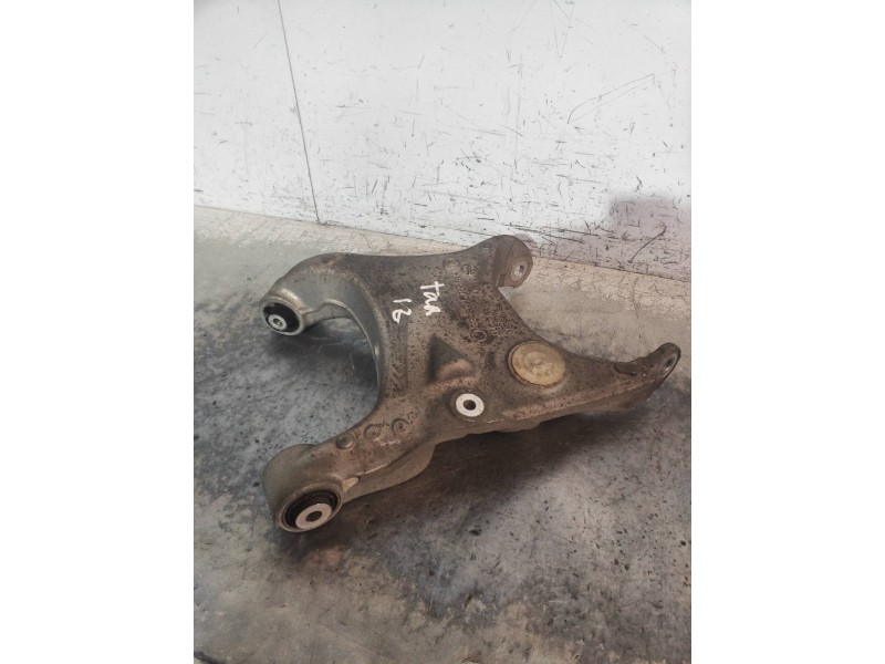 Recambio de brazo suspension inferior trasero izquierdo para bmw serie 5 berlina (e60) 530d referencia OEM IAM 33326755989  
