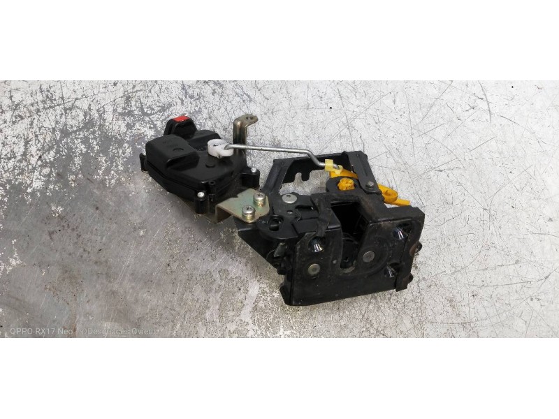 Recambio de motor cierre centralizado delantero derecho para hyundai accent (mc) gl crdi referencia OEM IAM   