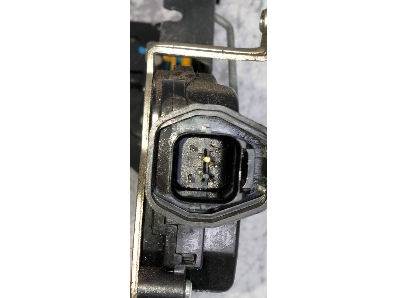 Recambio de motor cierre centralizado delantero derecho para hyundai accent (mc) gl crdi referencia OEM IAM   