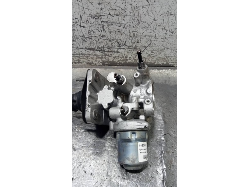 Recambio de bomba freno para renault zoe bose referencia OEM IAM 460116213R 020471126200 