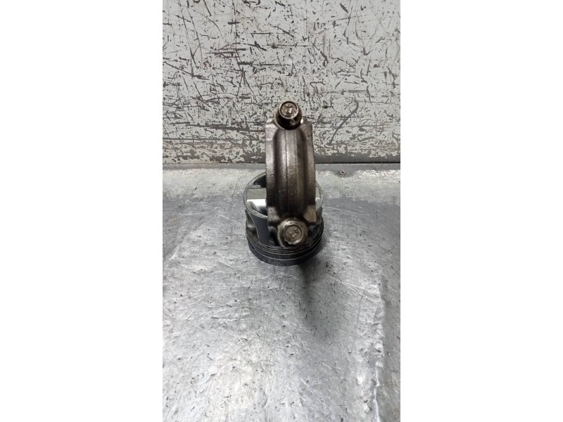 Recambio de piston para mitsubishi outlander (gf0) motion 4wd referencia OEM IAM   