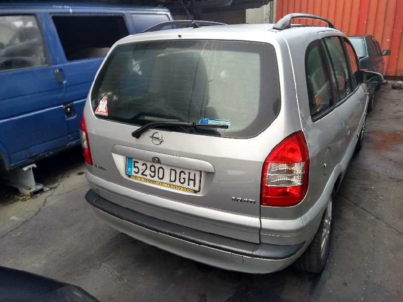 opel zafira a del año 2005