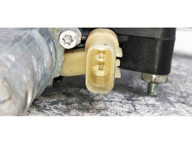 Recambio de elevalunas trasero izquierdo para hyundai accent (mc) gl crdi referencia OEM IAM   