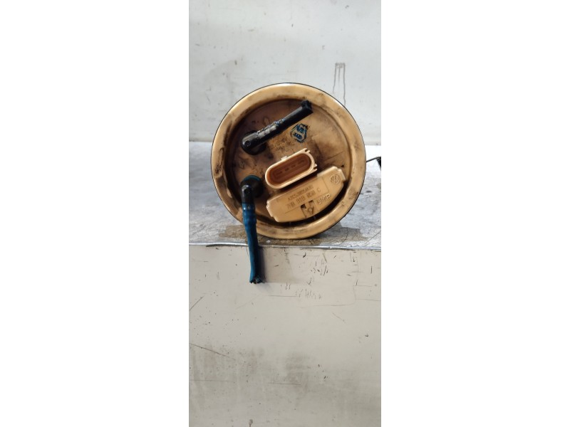 Recambio de bomba combustible para volkswagen t5 transporter/furgoneta caja cerrada referencia OEM IAM 7H0919050 A2C53095036 