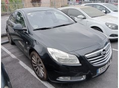 opel insignia berlina del año 2011