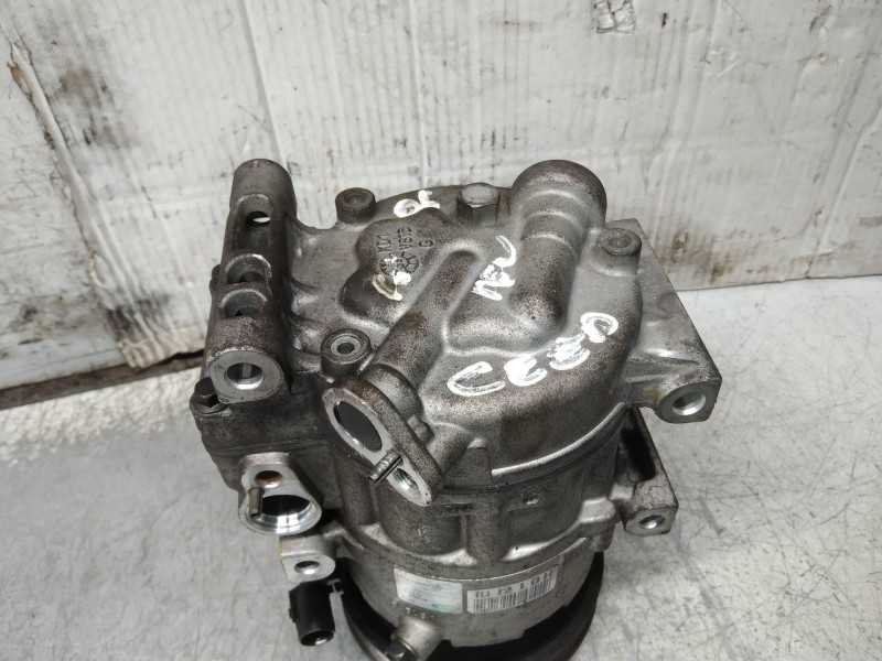 Recambio de compresor aire acondicionado para kia cee´d active referencia OEM IAM F500AN6AA04  