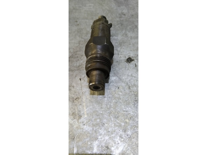 Recambio de inyector para peugeot 306 berlina 3/4/5 puertas (s2) xs referencia OEM IAM LCR67343003G  