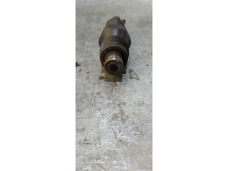 Recambio de inyector para peugeot 306 berlina 3/4/5 puertas (s2) xs referencia OEM IAM LCR67343003G  