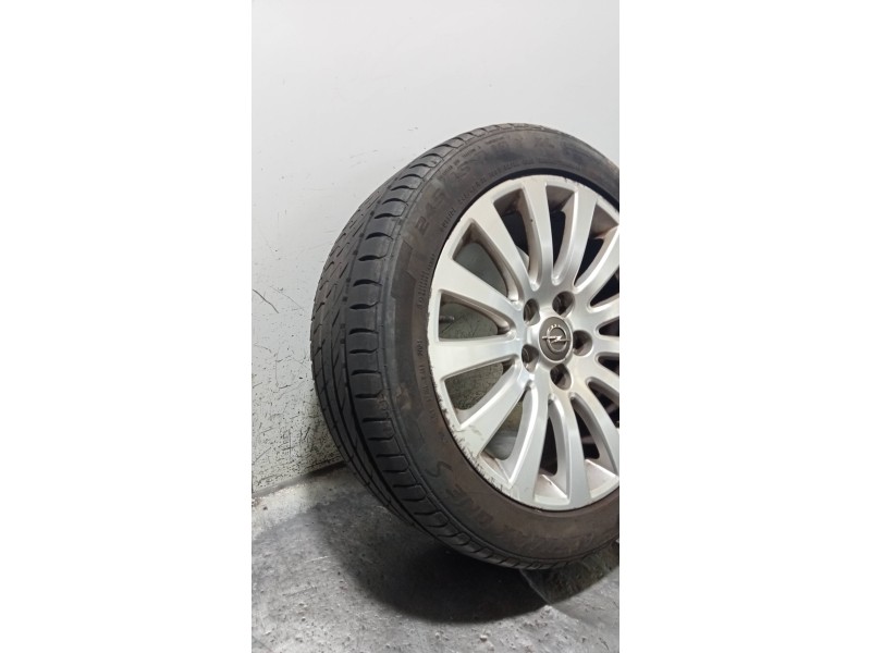 Recambio de juego llantas para opel insignia berlina edition referencia OEM IAM  CUBIERTAS 245/45/18