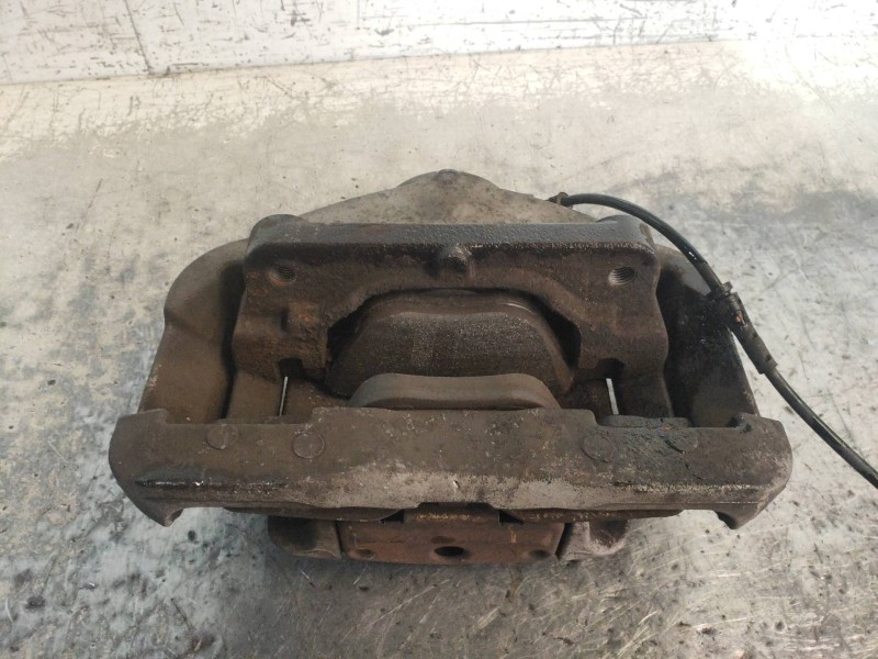 Recambio de pinza freno delantera izquierda para bmw serie 5 berlina (e60) 530d referencia OEM IAM   