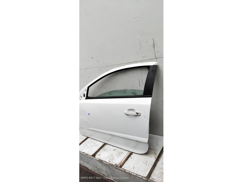 Recambio de puerta delantera izquierda para opel astra gtc 1.9 cdti referencia OEM IAM   3P