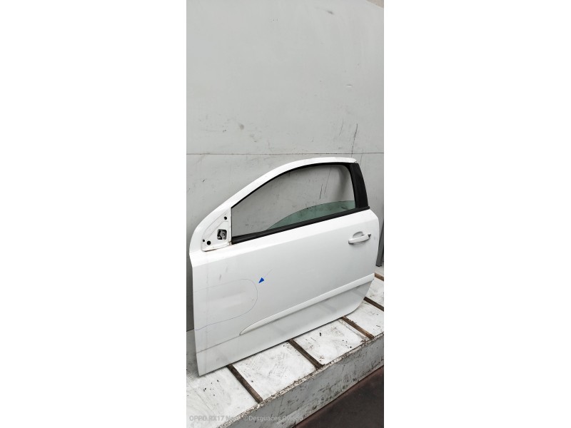 Recambio de puerta delantera izquierda para opel astra gtc 1.9 cdti referencia OEM IAM   3P