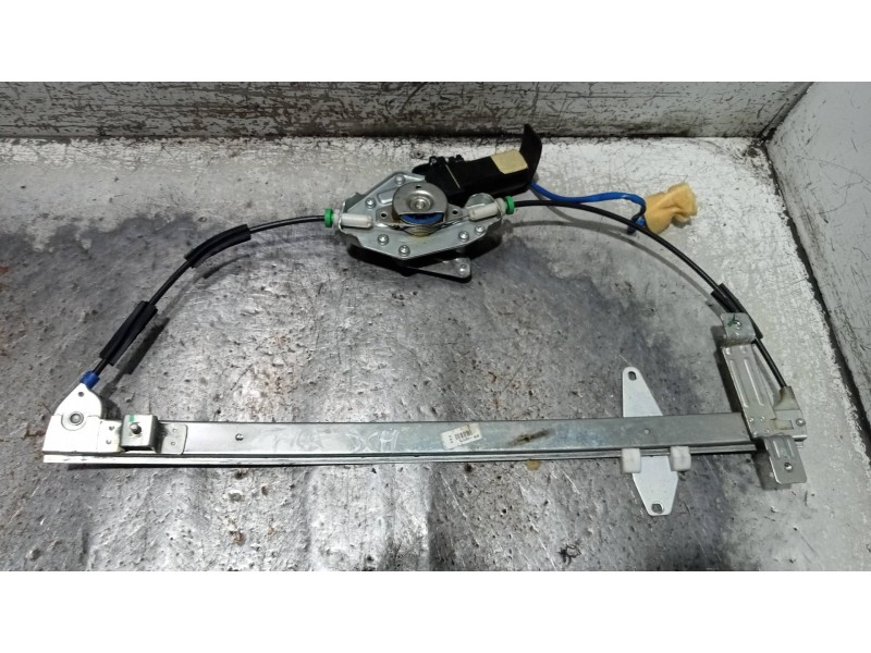 Recambio de elevalunas trasero derecho para tata safari 2.2 d referencia OEM IAM   
