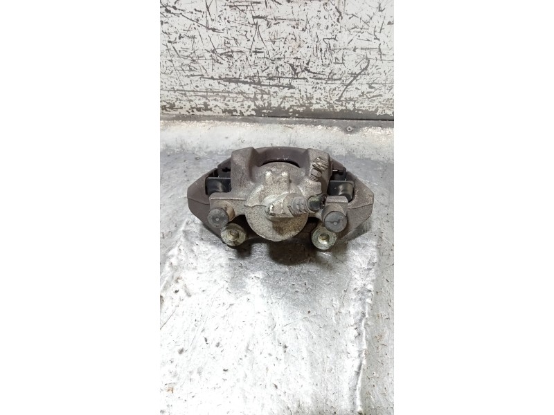 Recambio de pinza freno delantera derecha para renault clio iv dynamique referencia OEM IAM   