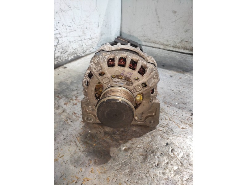 Recambio de alternador para dacia lodgy ambiance referencia OEM IAM 231005079R F000BL0456 