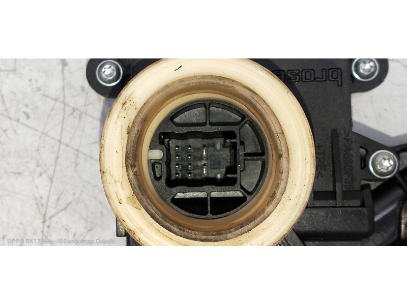 Recambio de elevalunas trasero derecho para toyota auris active referencia OEM IAM 8570202020  5P