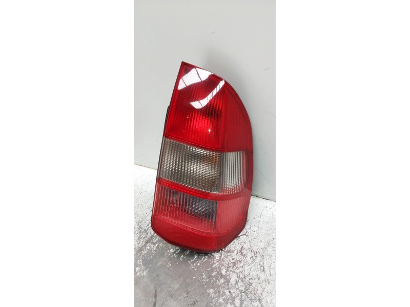 Recambio de piloto trasero derecho para mitsubishi space star (dg0) 1900 di-d comfort referencia OEM IAM   