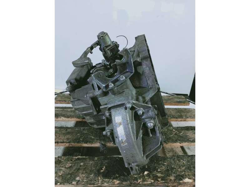 Recambio de caja cambios para opel astra gtc 1.9 cdti referencia OEM IAM M32 50260297H4 6V