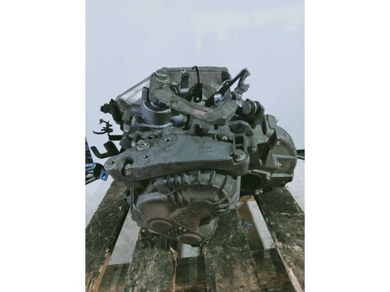 Recambio de caja cambios para opel astra gtc 1.9 cdti referencia OEM IAM M32 50260297H4 6V