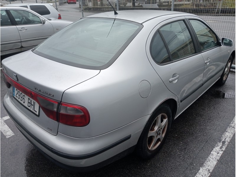 seat toledo (1m2) del año 2001