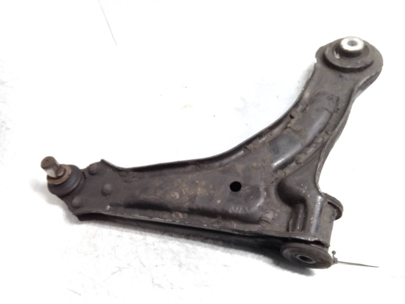 Recambio de brazo suspension inferior delantero derecho para mercedes vito (w638) caja cerrada referencia OEM IAM   