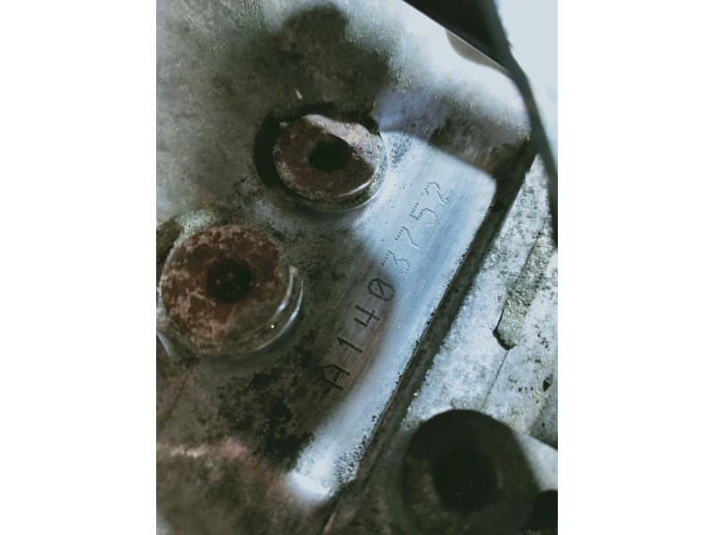 Recambio de caja cambios para toyota auris active referencia OEM IAM 14A03752  6V