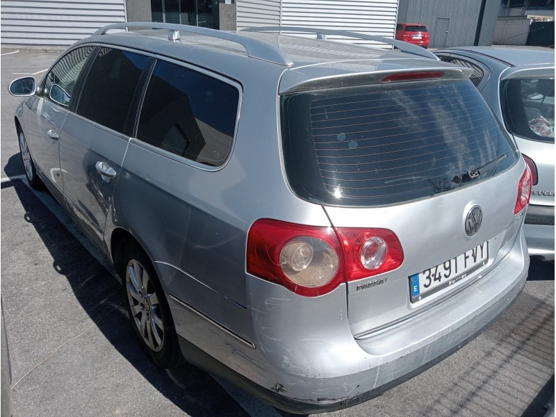 volkswagen passat variant (3c5) del año 2007