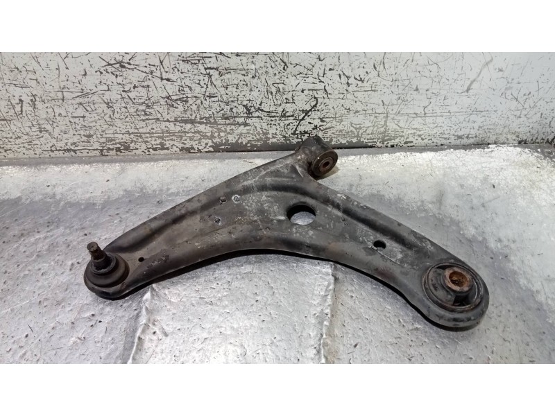 Recambio de brazo suspension inferior delantero izquierdo para honda jazz (gd1/5) 1.4 es graphite referencia OEM IAM   
