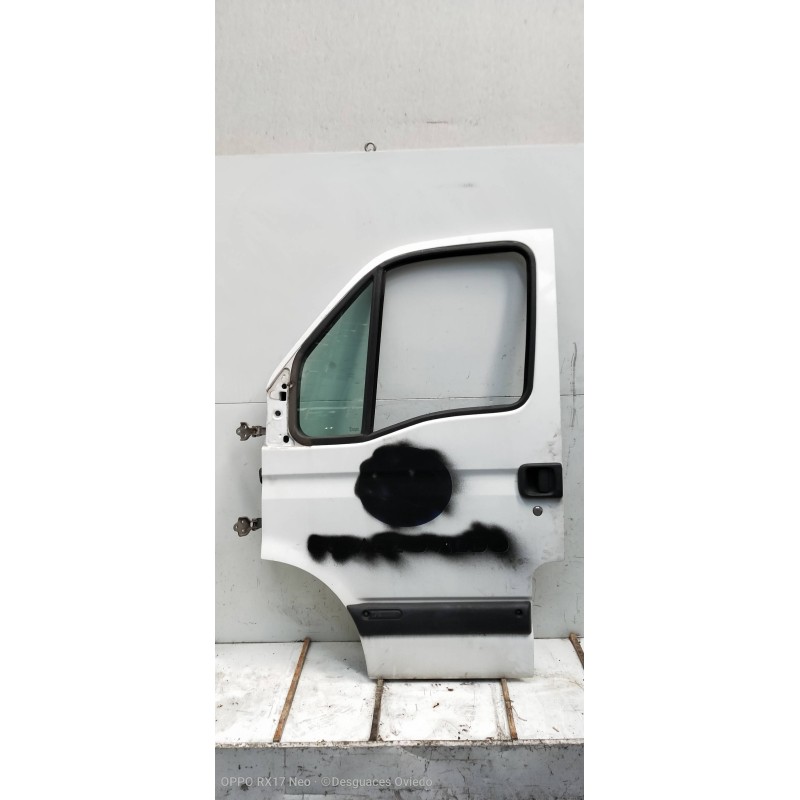 Recambio de puerta delantera izquierda para renault mascott fg 160. 35/55/65 cabina individual referencia OEM IAM   2P