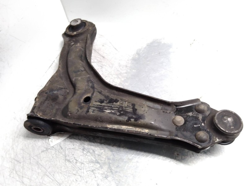 Recambio de brazo suspension inferior delantero derecho para mercedes vito (w638) caja cerrada referencia OEM IAM   
