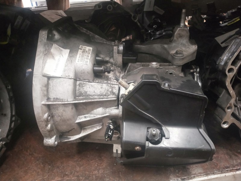 Recambio de caja cambios para ford fusion (cbk) 1.4 tdci cat referencia OEM IAM 2N1R7002PA TFL02 51102 215956 