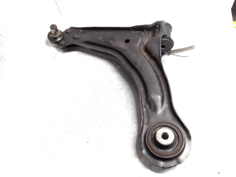 Recambio de brazo suspension inferior delantero izquierdo para mercedes vito (w638) caja cerrada referencia OEM IAM   