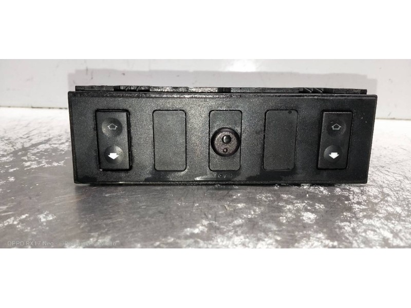 Recambio de mando elevalunas delantero izquierdo para volkswagen golf iv berlina (1j1) conceptline referencia OEM IAM 1J0857058 