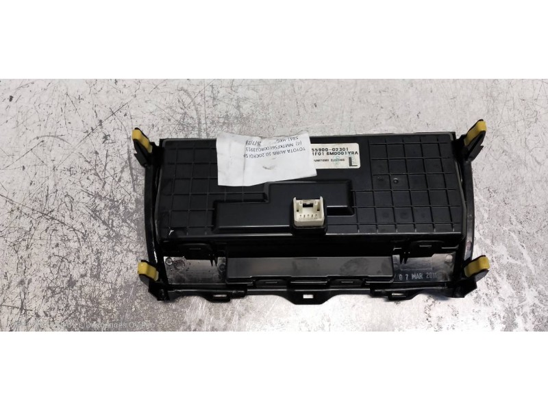 Recambio de mando calefaccion / aire acondicionado para toyota auris active referencia OEM IAM 5590002301  