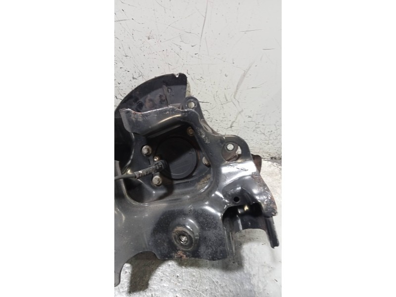 Recambio de mangueta trasera derecha para ford focus lim. (cb8) sport referencia OEM IAM BV615A968CB  