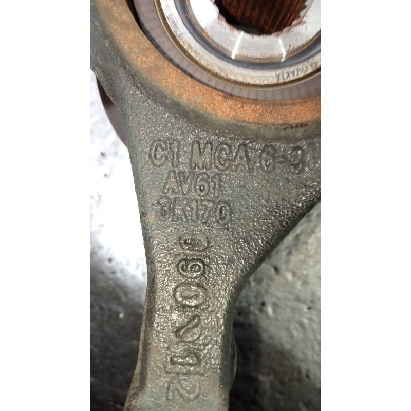 Recambio de mangueta delantera derecha para ford focus lim. (cb8) sport referencia OEM IAM AV613K170C1  