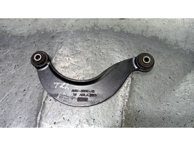 Recambio de brazo suspension superior trasero izquierdo para ford focus lim. (cb8) sport referencia OEM IAM AV615500AB  
