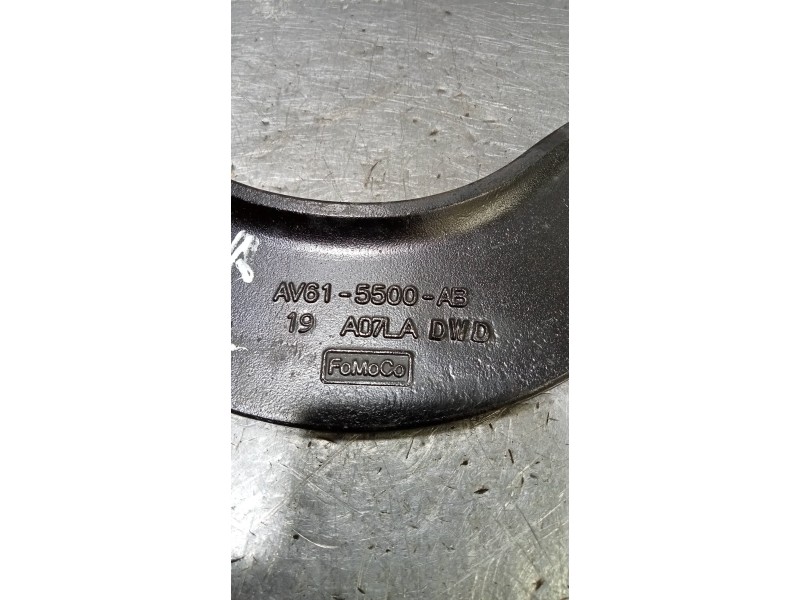 Recambio de brazo suspension superior trasero izquierdo para ford focus lim. (cb8) sport referencia OEM IAM AV615500AB  