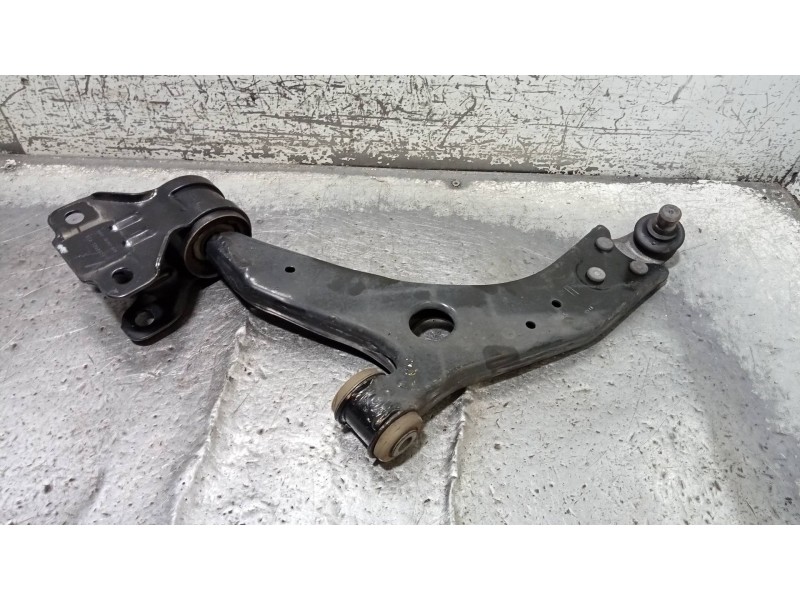 Recambio de brazo suspension inferior delantero izquierdo para ford focus lim. (cb8) sport referencia OEM IAM   