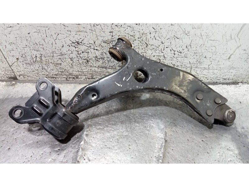 Recambio de brazo suspension inferior delantero izquierdo para ford focus lim. (cb8) sport referencia OEM IAM   