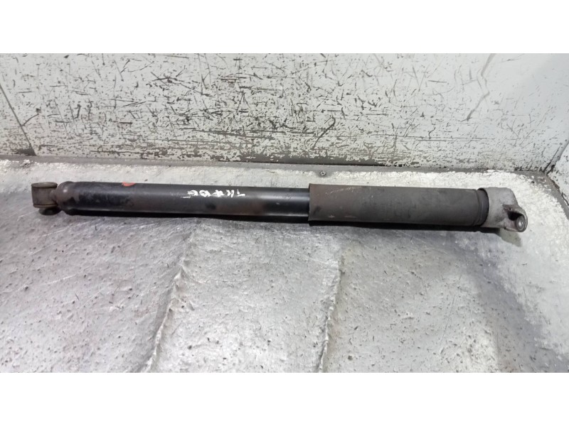 Recambio de amortiguador trasero derecho para ford focus lim. (cb8) sport referencia OEM IAM BV6118080BAF  