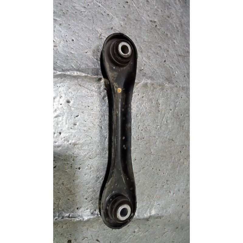 Recambio de brazo suspension superior trasero izquierdo para ford focus lim. (cb8) sport referencia OEM IAM   