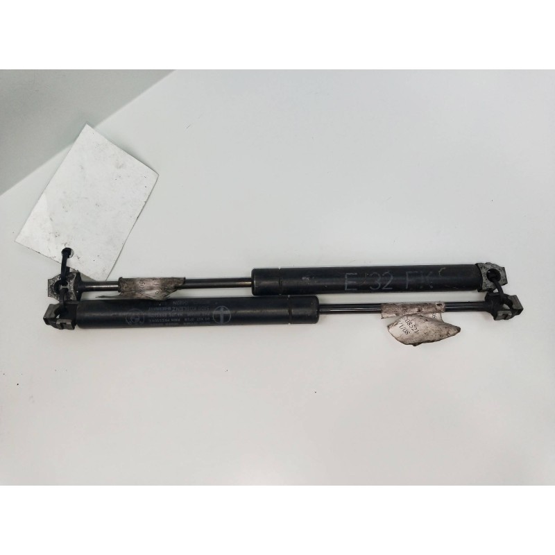 Recambio de amortiguadores capo para bmw serie 7 (e32) 5.0 v12 cat referencia OEM IAM 51231908465  
