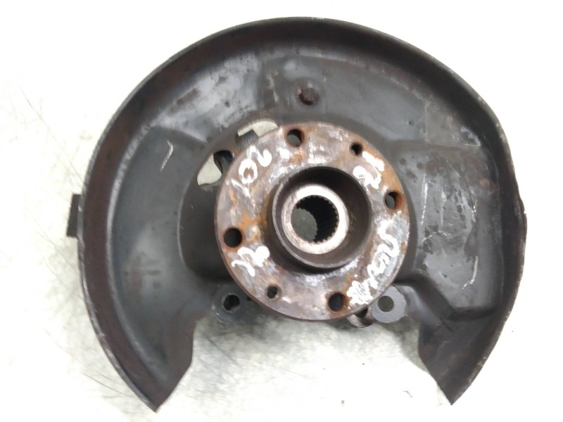 Recambio de mangueta delantera izquierda para fiat croma (182) i.e. referencia OEM IAM   