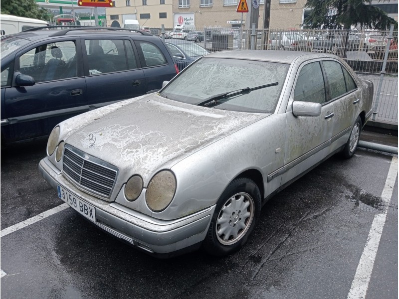 mercedes clase e (w210) berlina diesel del año 2000