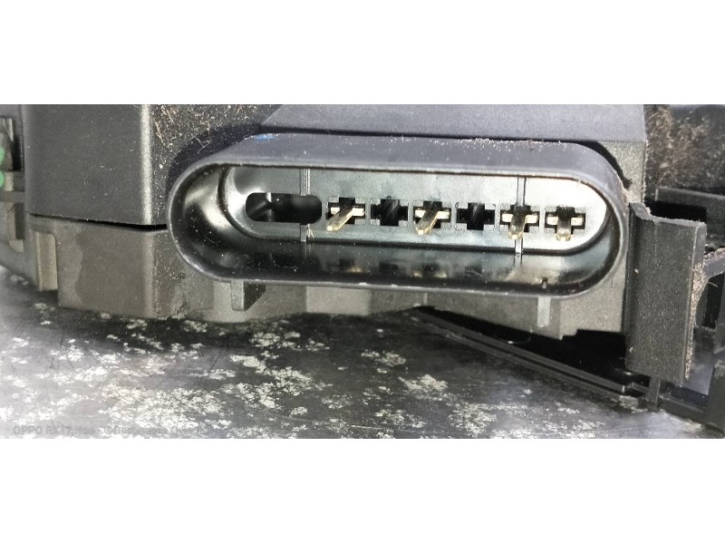 Recambio de motor cierre centralizado trasero derecho para ford focus lim. business referencia OEM IAM BM5AA26412AG  5P